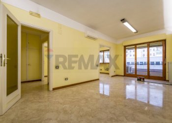 Stanza vuota - Appartamento Via Edmondo De Amicis
 
44, Palermo - foto 2