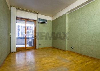 Stanza vuota - Appartamento Via Edmondo De Amicis
 
44, Palermo - foto 5