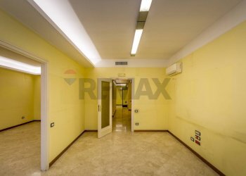 Stanza vuota - Appartamento Via Edmondo De Amicis
 
44, Palermo - foto 7