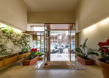 Ricezione / Lobby - Appartamento Via Edmondo De Amicis
 
44, Palermo - foto 11