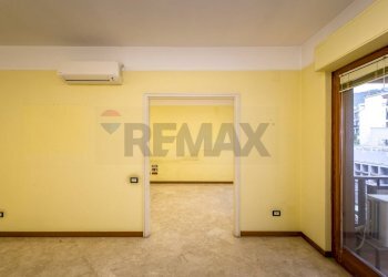 Stanza vuota - Appartamento Via Edmondo De Amicis
 
44, Palermo - foto 17