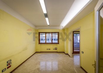 Stanza vuota - Appartamento Via Edmondo De Amicis
 
44, Palermo - foto 20