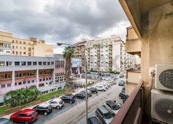 Edificio all\'aperto - Appartamento Via Edmondo De Amicis
 
44, Palermo - foto 33