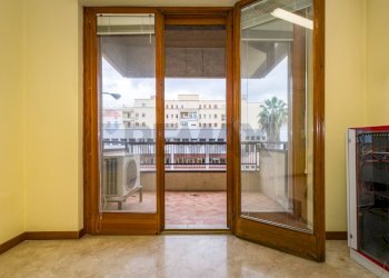 Stanza vuota - Appartamento Via Edmondo De Amicis
 
44, Palermo - foto 35