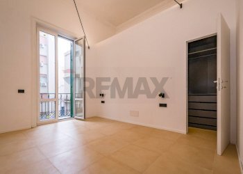 Camera da Letto - Three-room apartment Via Mariano Stabile
 
105, Palermo - photo 9