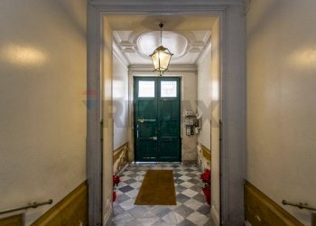 Portineria - Three-room apartment Via Mariano Stabile
 
105, Palermo - photo 33