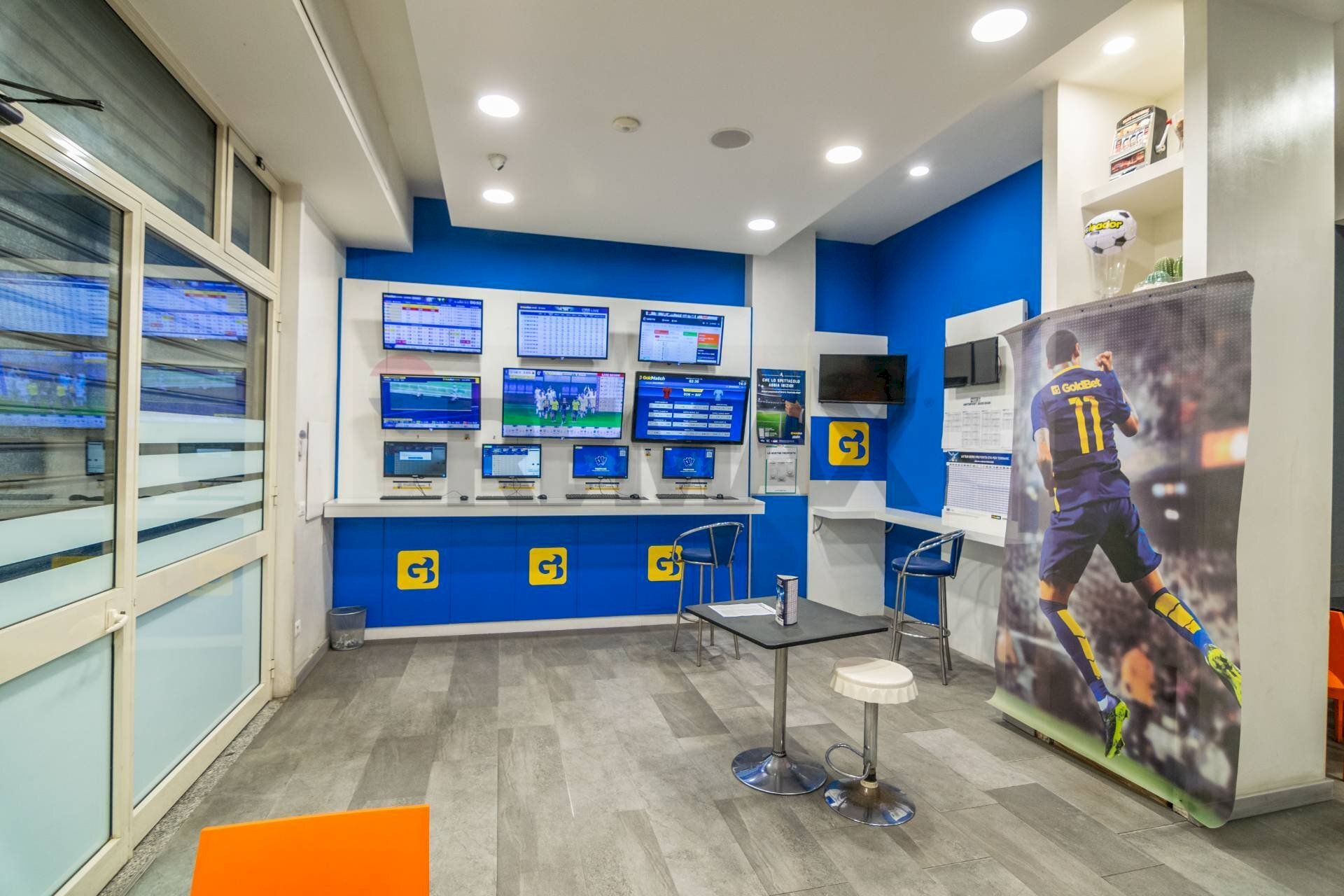 Palestra - Attività Commerciale Via Provinciale per Santa Venerina
84, Santa Venerina - foto 2