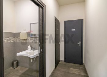 Hall / corridoio - Commercial Activity Via Provinciale per Santa Venerina
84, Santa Venerina - photo 14