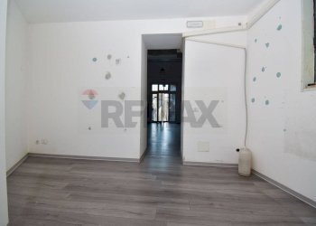 Stanza vuota - Commercial Activity San Giovanni la Punta - photo 12