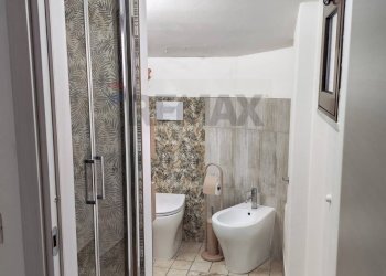 Bagno - Bilocale Via Delle Sciare
 
11, Catania - foto 20