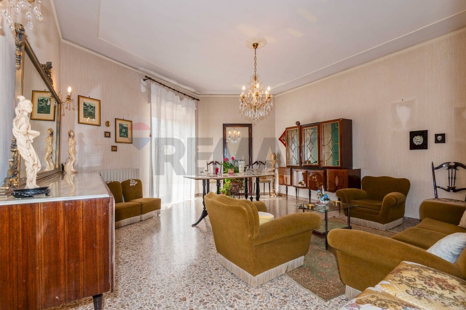 Soggiorno - Appartamento Via Paglia
19, Caltagirone - foto 2