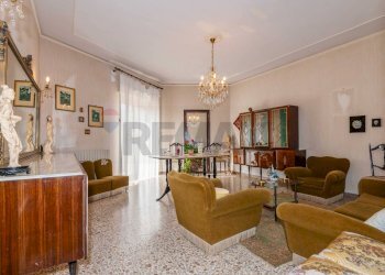 Soggiorno - Appartamento Via Paglia
 
19, Caltagirone - foto 2