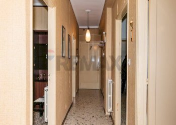 Hall / corridoio - Appartamento Via Paglia
 
19, Caltagirone - foto 12