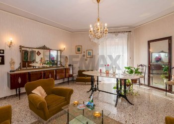 Sala da pranzo - Appartamento Via Paglia
 
19, Caltagirone - foto 14