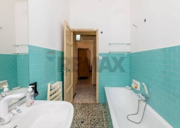 Bagno - Appartamento Via Paglia
 
19, Caltagirone - foto 25