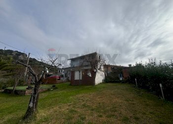 Casa all\'aperto - Villa Via Villaggio Ises
 
61, San Fratello - foto 3