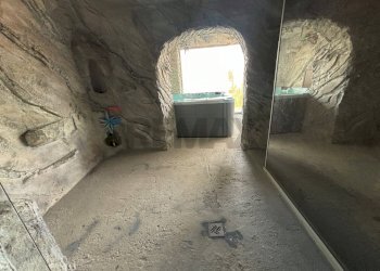 Dettagli - Villa Via Villaggio Ises
 
61, San Fratello - foto 12