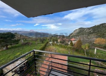 Balcone - Villa Via Villaggio Ises
 
61, San Fratello - foto 32