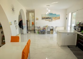 Cucina - Villa Via Villaggio Ises
 
61, San Fratello - foto 41