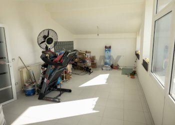 Palestra - Villa Via Villaggio Ises
 
61, San Fratello - foto 88