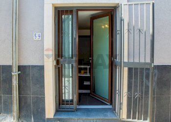 Edificio all\'aperto - Bilocale Via San Damiano
 
59, Catania - foto 3