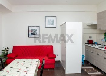 Sala da pranzo - Bilocale Via San Damiano
 
59, Catania - foto 12