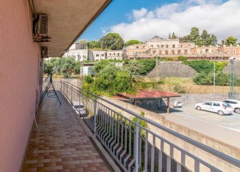 Balcone - Quadrilocale Via Santa Caterina
 
122, Acireale - foto 18