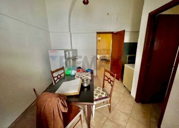 Sala da pranzo - Casa indipendente Via Ortolani
 
24, Catania - foto 9