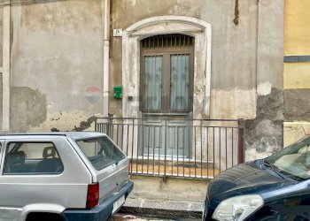 Edificio all\'aperto - Casa indipendente Via Ortolani
 
24, Catania - foto 14