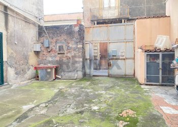 Casa all\'aperto - Quadrilocale Via Bianchi
 
38, Catania - foto 17