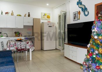 Cucina - Quadrilocale Via Del Frantoio
 
19, Catania - foto 1