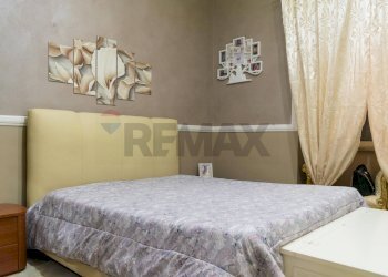 Camera / camera da letto - Quadrilocale Via Del Frantoio
 
19, Catania - foto 17