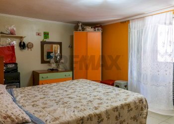 Camera / camera da letto - Quadrilocale Via Del Frantoio
 
19, Catania - foto 20