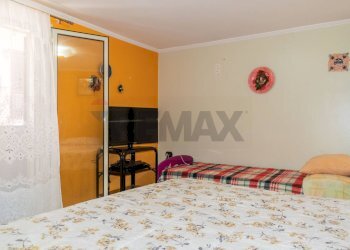 Camera / camera da letto - Quadrilocale Via Del Frantoio
 
19, Catania - foto 22