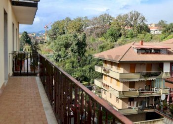 Balcone - Appartamento Viale Principe Amedeo
 
32, Acireale - foto 3