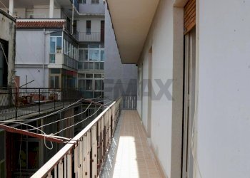 Balcone - Appartamento Viale Principe Amedeo
 
32, Acireale - foto 5