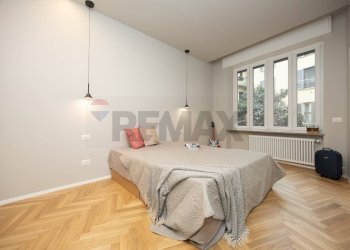 Camera / camera da letto - Three-room apartment Via Carlo Farini
 
36, Milano - photo 11