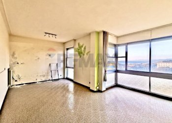 Stanza vuota - Appartamento Piazza Massimo D'Azeglio
 
61, Viareggio - foto 4