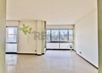 Stanza vuota - Appartamento Piazza Massimo D'Azeglio
 
61, Viareggio - foto 5