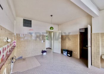 Stanza vuota - Appartamento Piazza Massimo D'Azeglio
 
61, Viareggio - foto 6