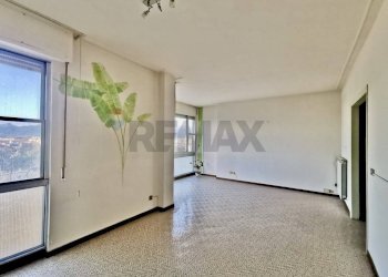 Stanza vuota - Appartamento Piazza Massimo D'Azeglio
 
61, Viareggio - foto 7