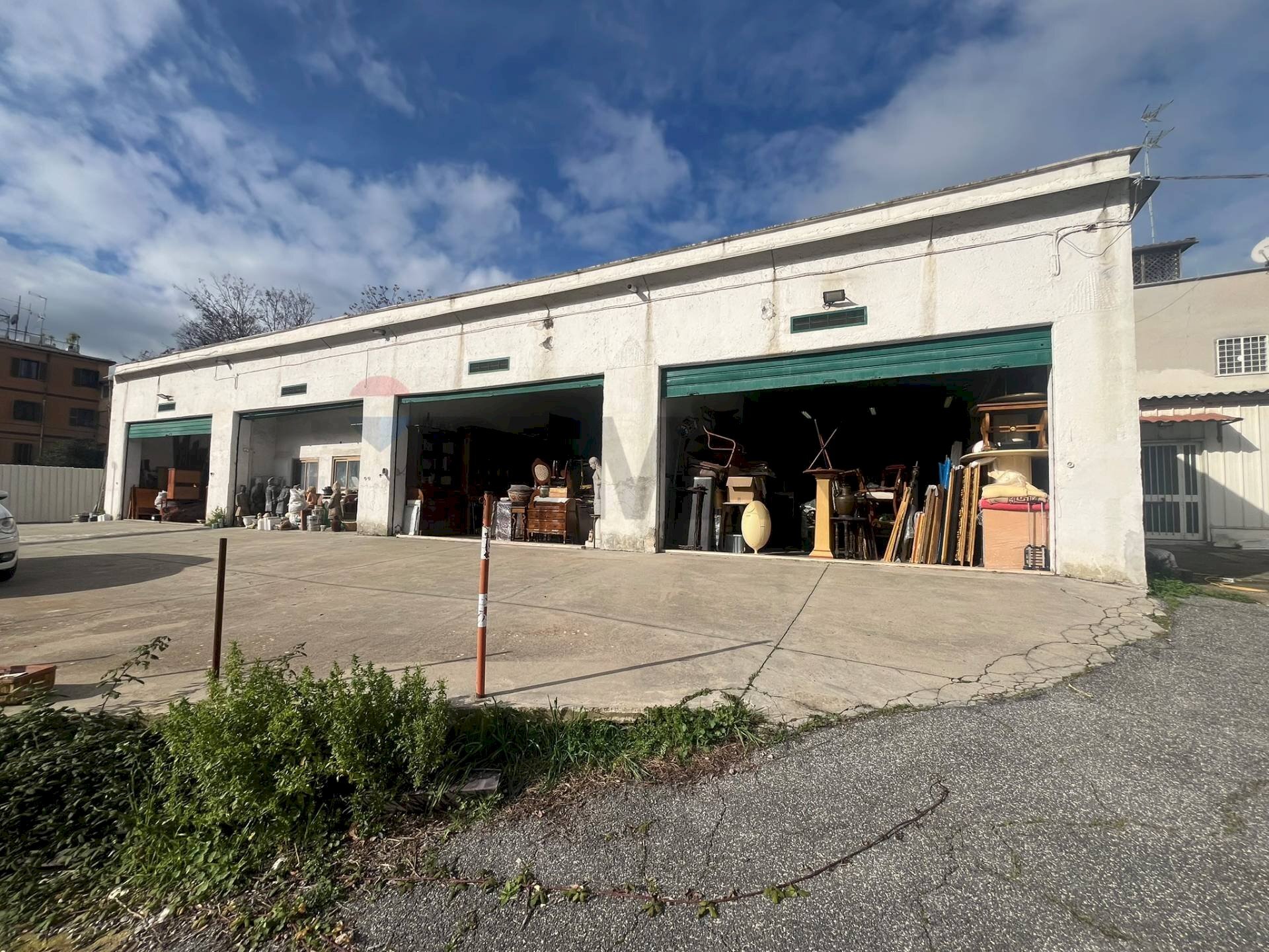 Edificio all\'aperto - Magazzino via cesare lombroso
 
81, Roma - foto 3