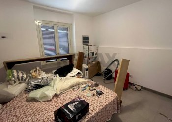 Camera / camera da letto - Magazzino via cesare lombroso
 
81, Roma - foto 24