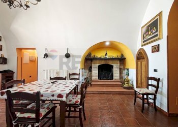 Sala da pranzo - Villa Gioia del Colle - foto 37