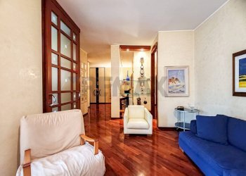 Soggiorno - Quadrilocale Via Pietro Colletta
 
2, Bari - foto 12