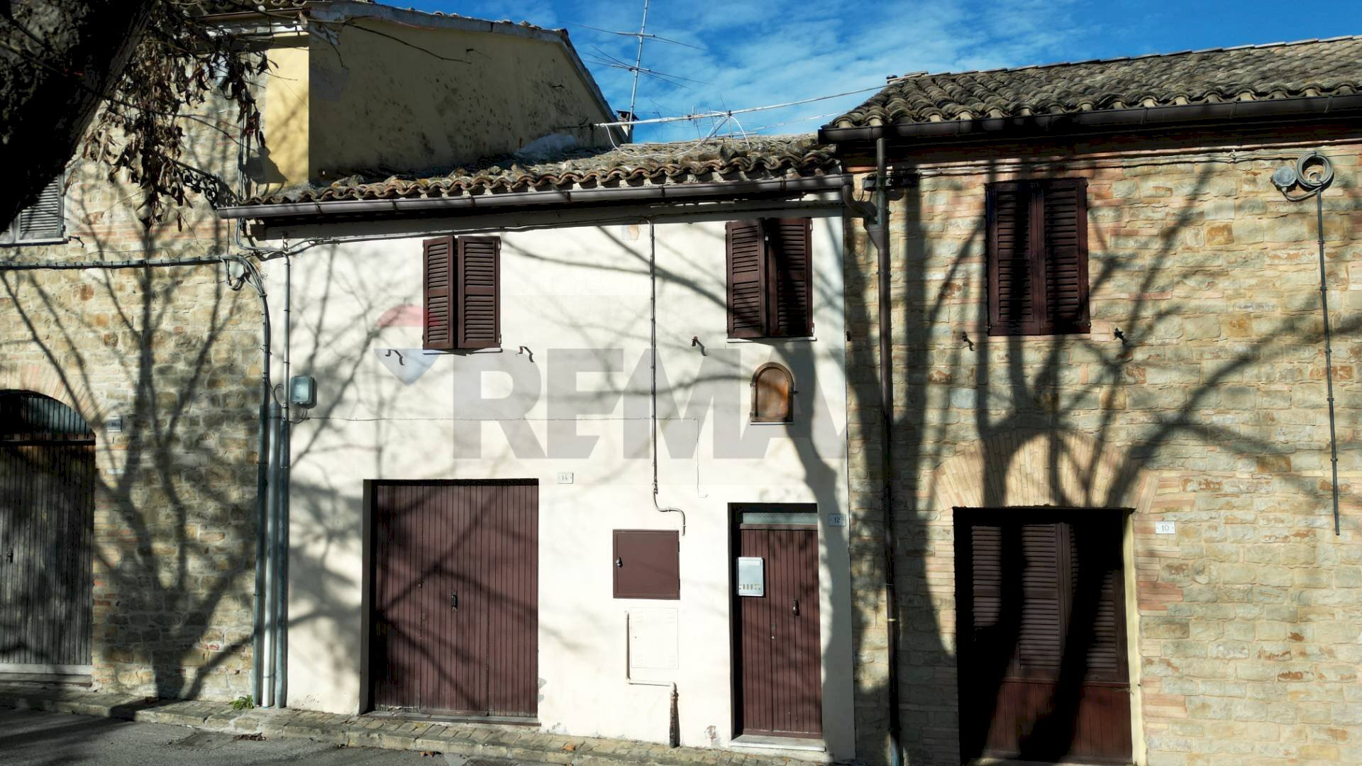 Casa all\'aperto - Quadrilocale Via Spontini
 
14, Maiolati Spontini - foto 1