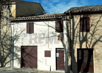 Casa all\'aperto - Quadrilocale Via Spontini
 
14, Maiolati Spontini - foto 1