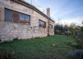 Casa all\'aperto - Quadrilocale Via Spontini
 
14, Maiolati Spontini - foto 20