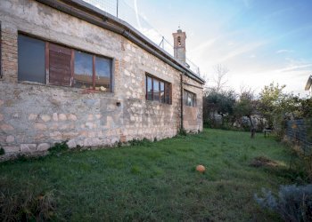 Casa all\'aperto - Quadrilocale Via Spontini
 
14, Maiolati Spontini - foto 21