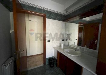 Bagno - Appartamento via: Battisti Grassi
 
15, Catania - foto 26